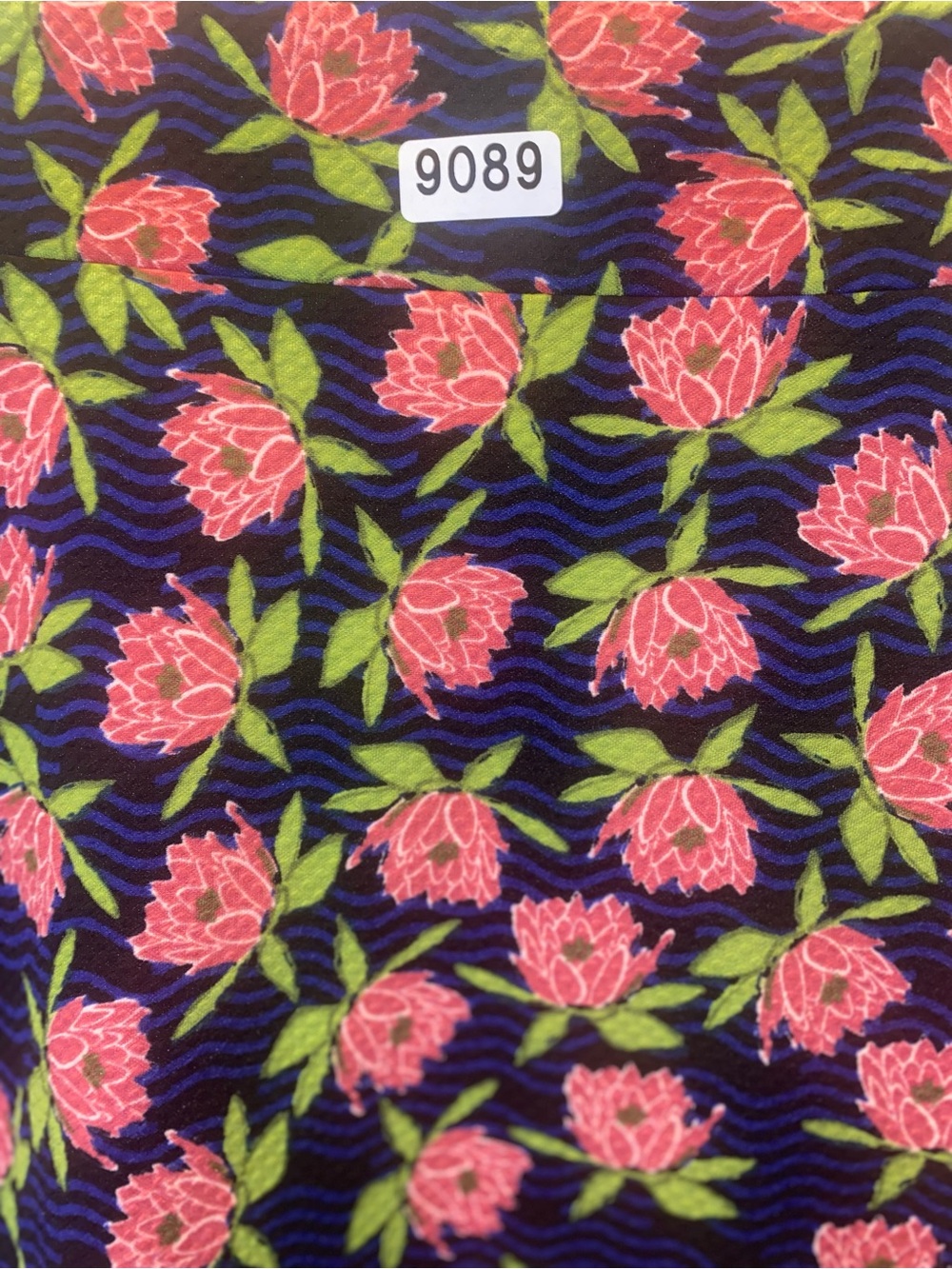 🌟SOLD🌟 9089 - LuLaRoe XL Cassie Skirt NWT - Picture 2 of 9